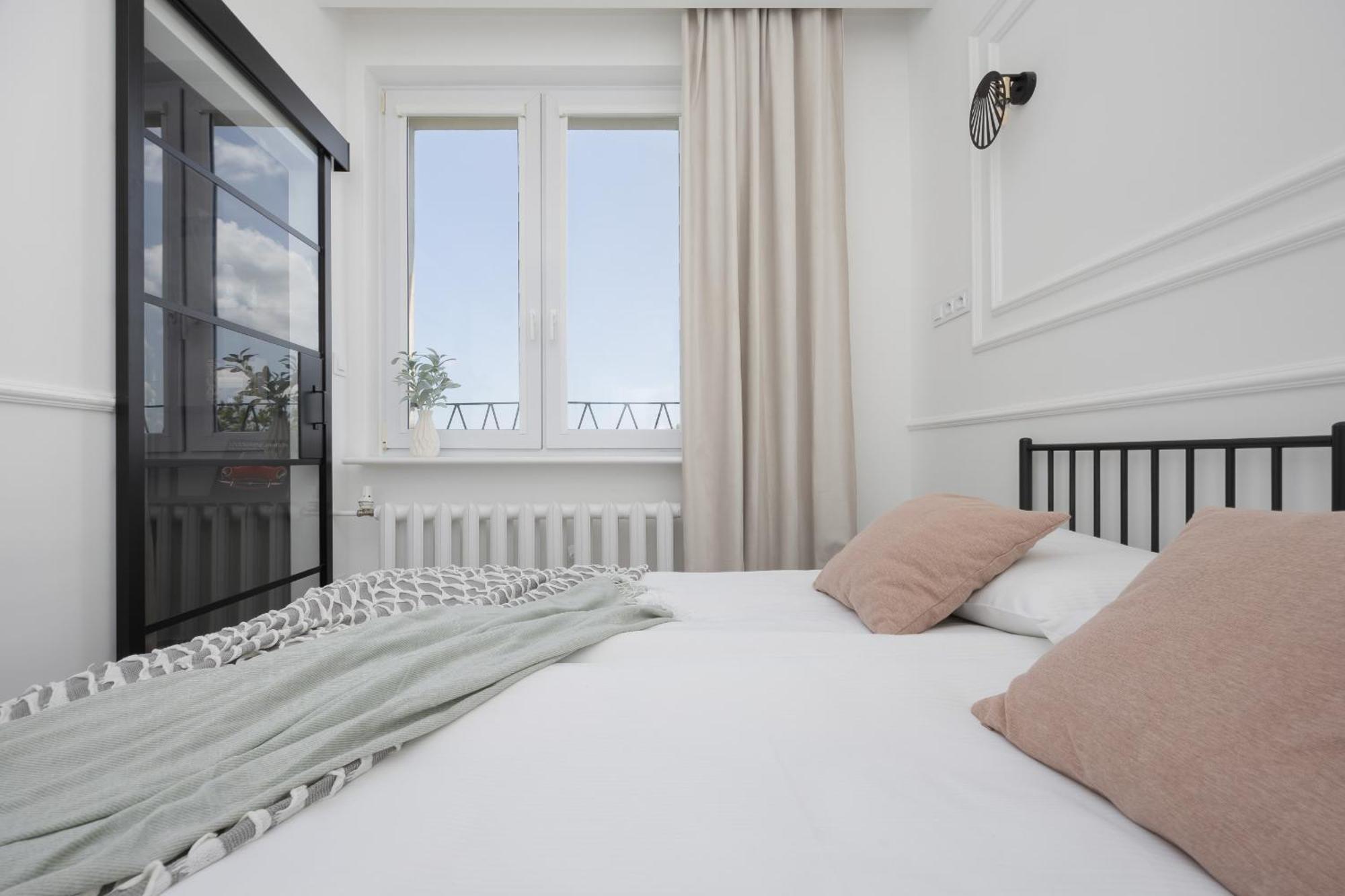 Elegancki Apartament Dla 4 Osob W Warszawie By Noclegi Renters Varsavia Esterno foto