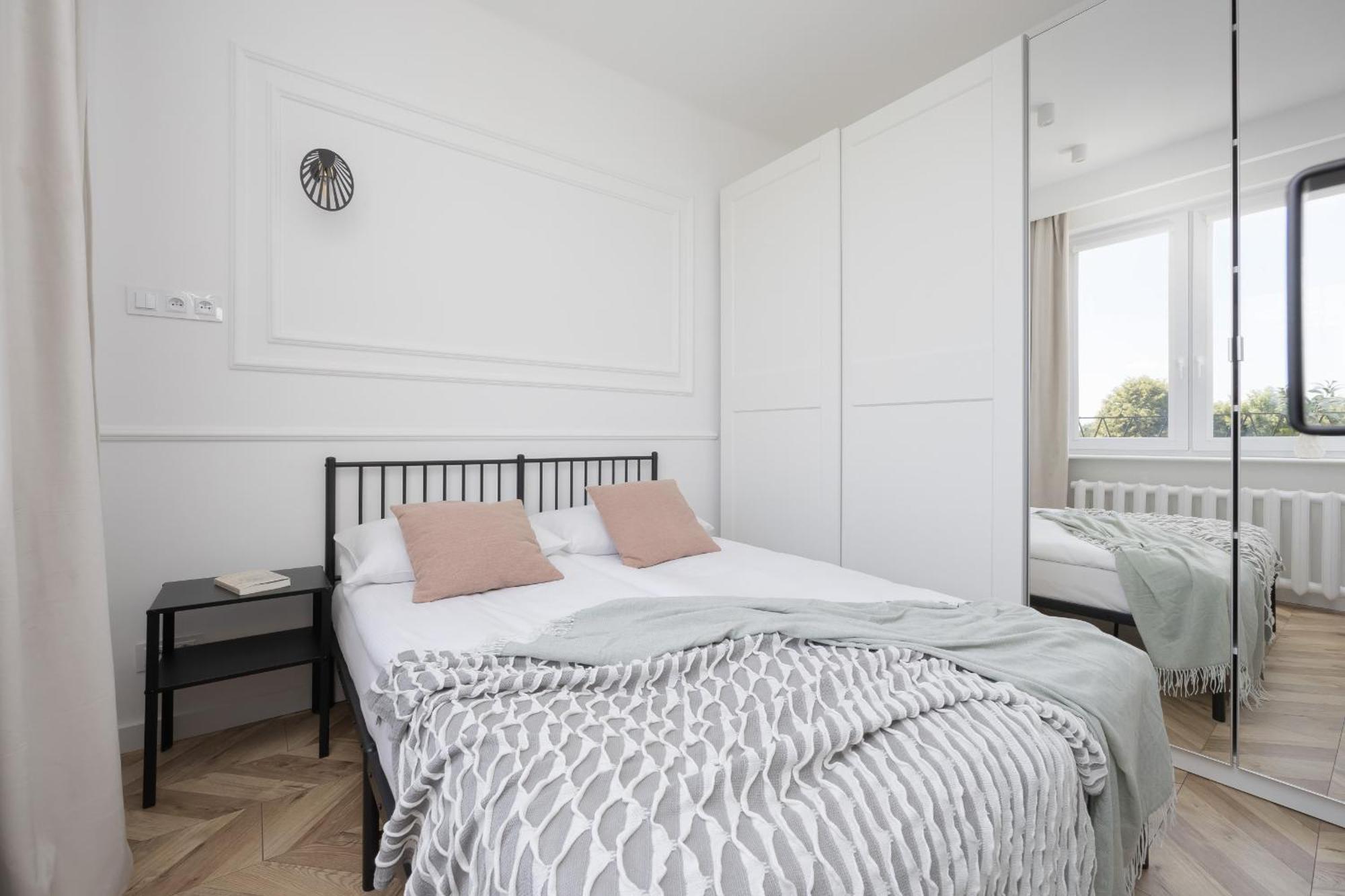 Elegancki Apartament Dla 4 Osob W Warszawie By Noclegi Renters Varsavia Esterno foto